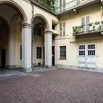 Moleloca - Sotto Il Portico
